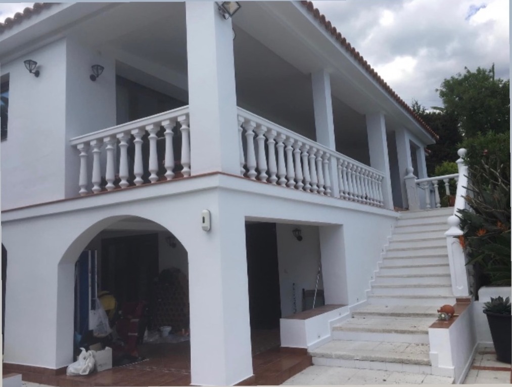 Facade & Entrance — before refurbishment